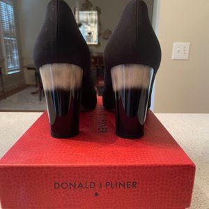 Donald J Pliner Bonita Black Crepe Elastic Heels